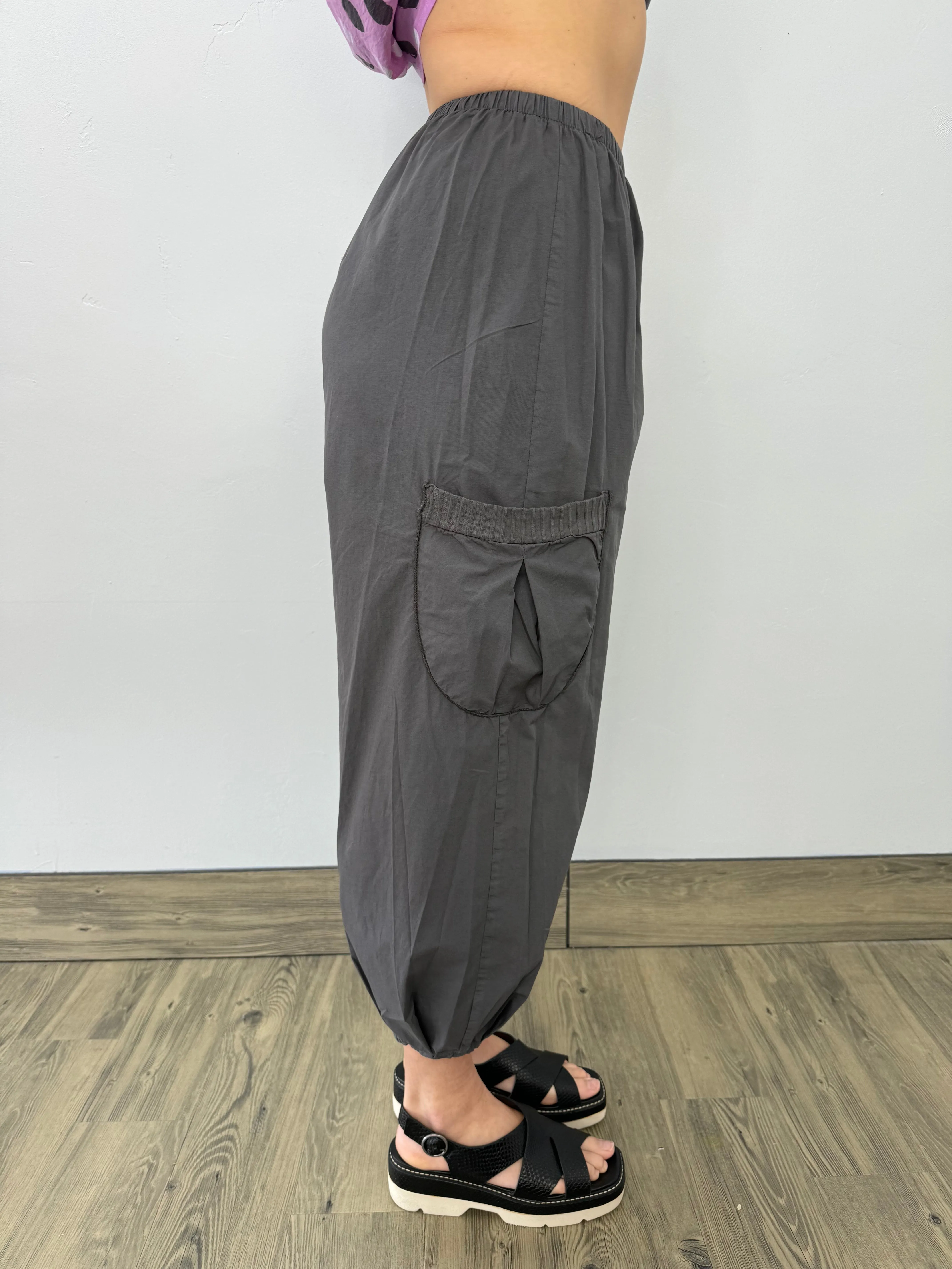 Dusk Gray Crop Two Pocket Pant