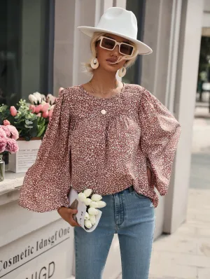 KittenAlarm - Flare Sleeve Disty Floral Blouse