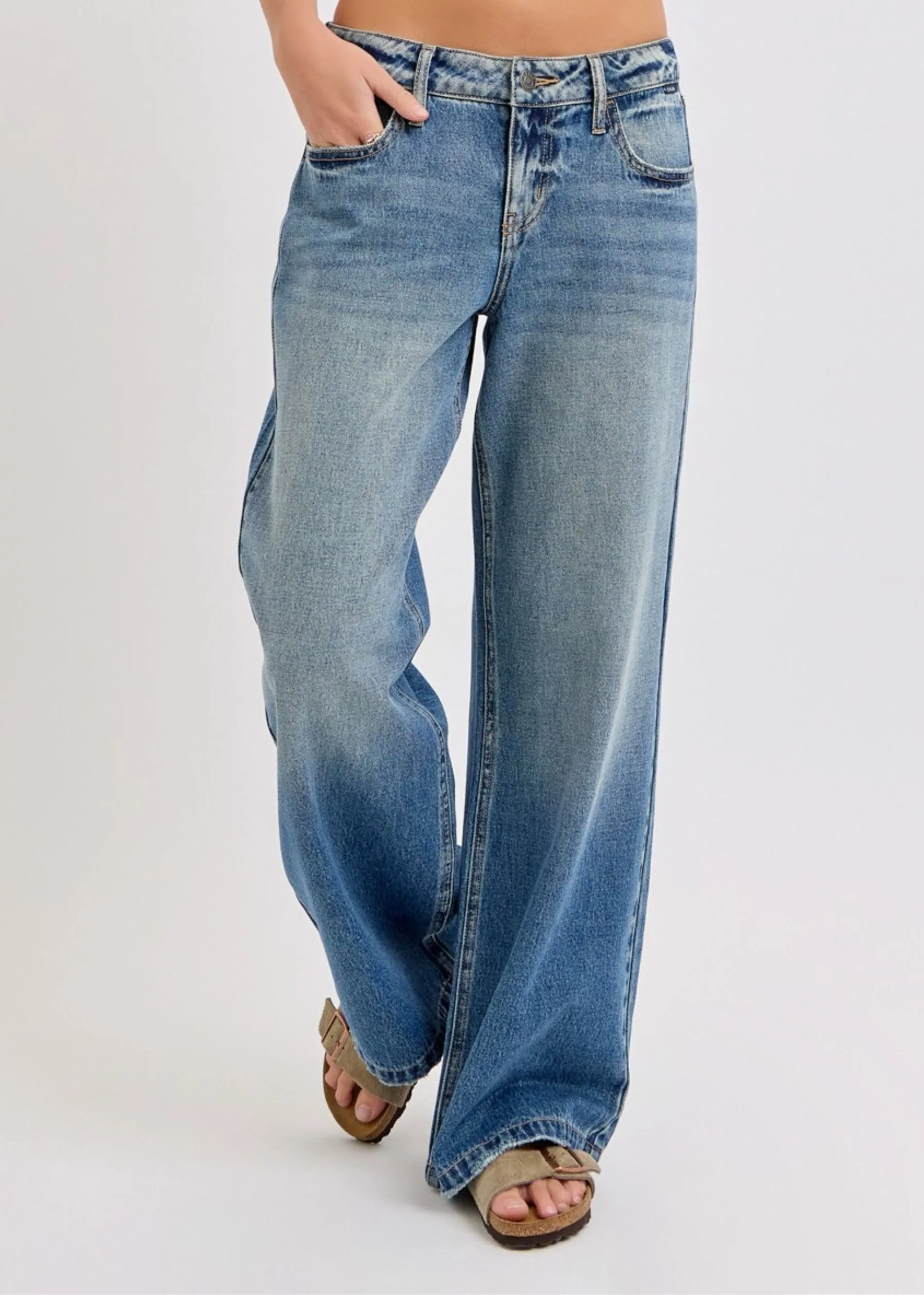 Ophelia Low Rise Wide Leg Jeans ★ Dark Wash